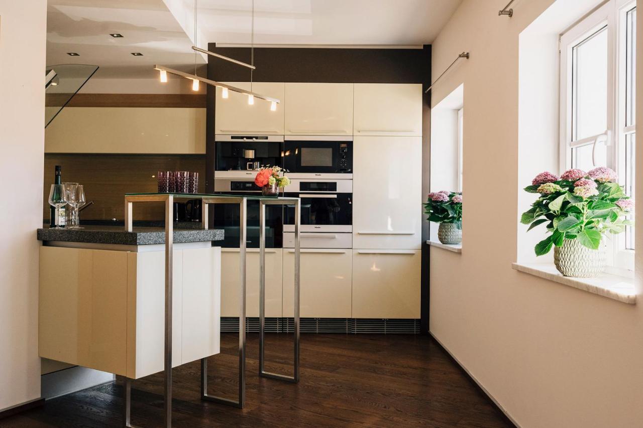 Private Suites Traunkirchen Εξωτερικό φωτογραφία